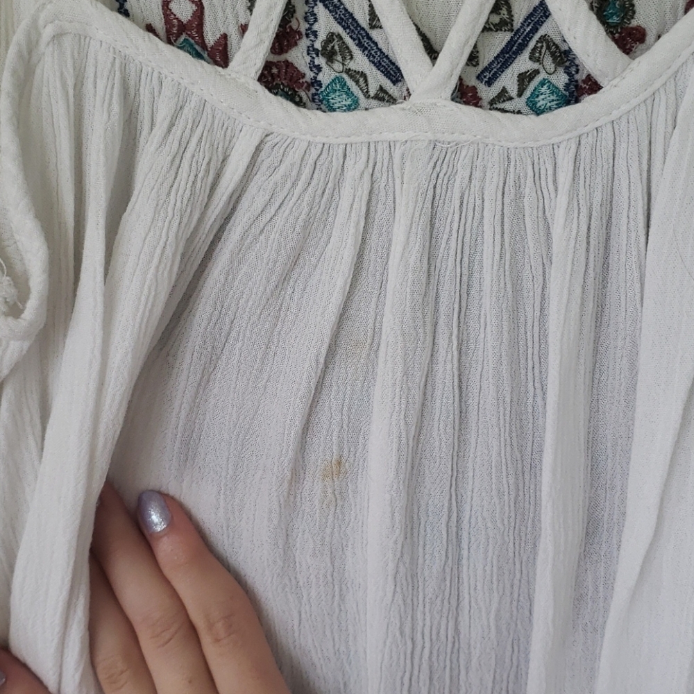 🌷🌷Patterned White Tank-Top🌷🌷 - Picture 5 of 5